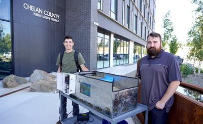 grads w model Graduates with their model of Dryden Dam improvements