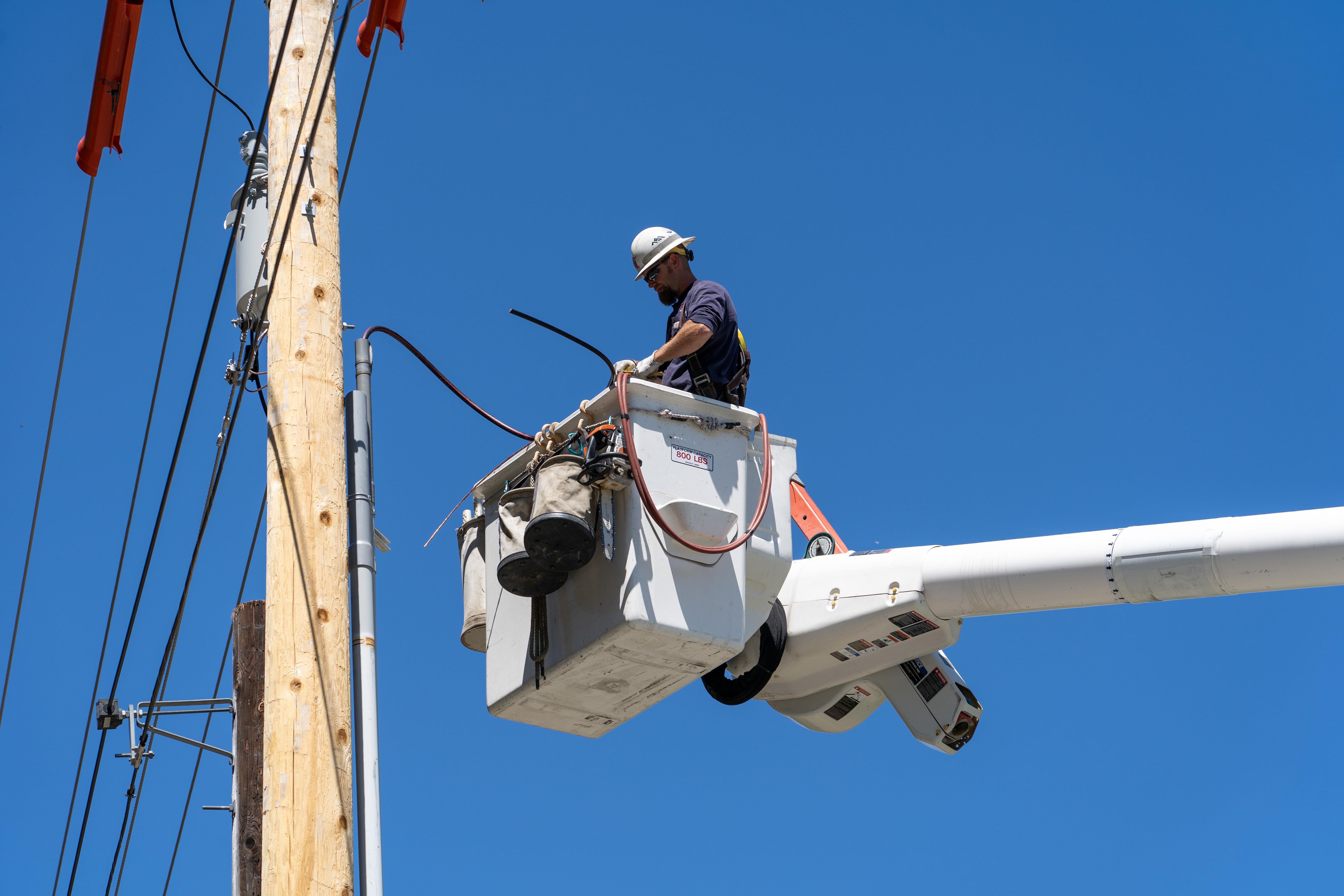 Image of Line Crews in Leavenworth