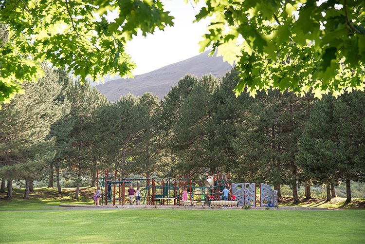 Lincoln Rock State Park-Playground