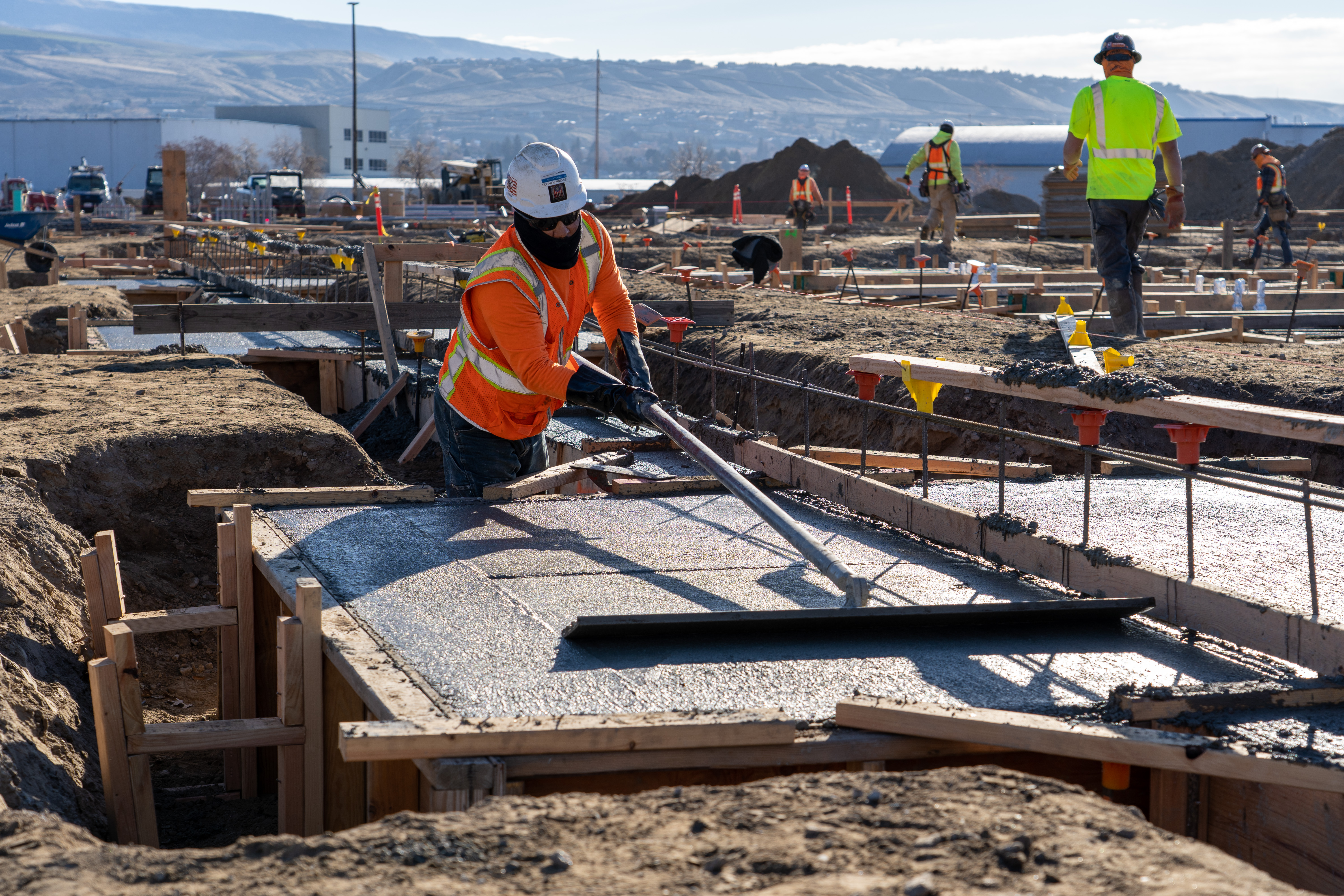 Service Center_Concrete Pour 03