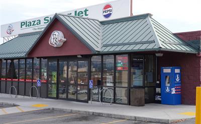 Superjet_kiosk1 View of new payment kiosk at Plaza Super Jet in Wenatchee