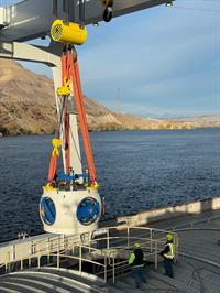 U5 lift from RI Powerhouse 2 - outside U5 lift from RI Powerhouse 2 - outside