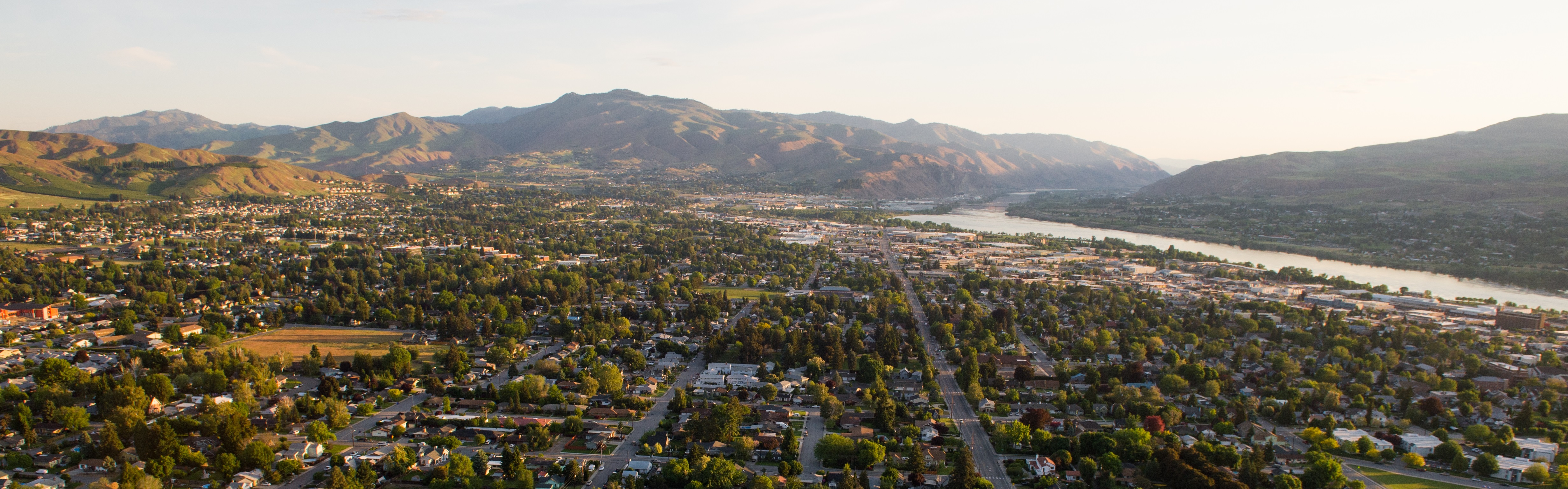 A scenic picture of Stehekin.